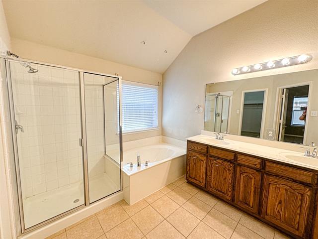 Building Photo - 1715 Nestledown Dr