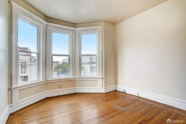 Building Photo - 1342 11th Ave