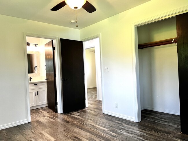 Building Photo - 16-2083-2083 Anthurium Dr