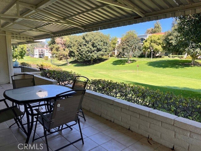 Building Photo - 5472 Paseo Del Lago E