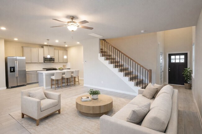 Building Photo - 17549 Rosette Grass Dr