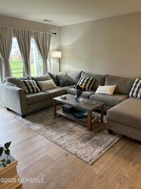 Building Photo - 165 Jefferson Dr