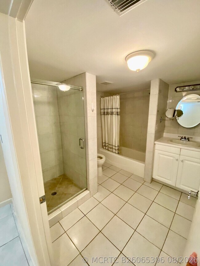 Building Photo - 5900 Camino Del Sol