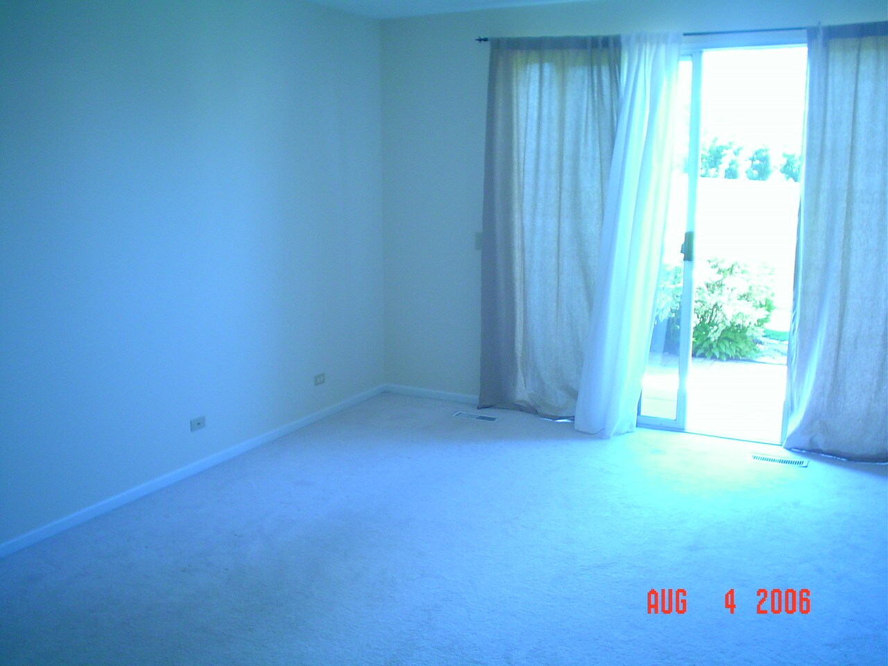 Building Photo - 226 Grandview Ct
