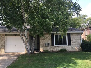 Building Photo - 19-21 Northside