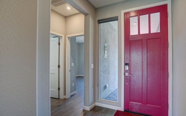 Building Photo - Beautiful 3 Bedroom in Granite Dells Estates, Prescott