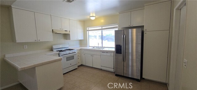 Building Photo - 260 W Shady Grove Dr