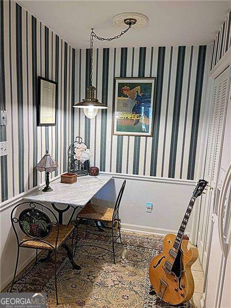 Building Photo - 141 Elysian Way NW