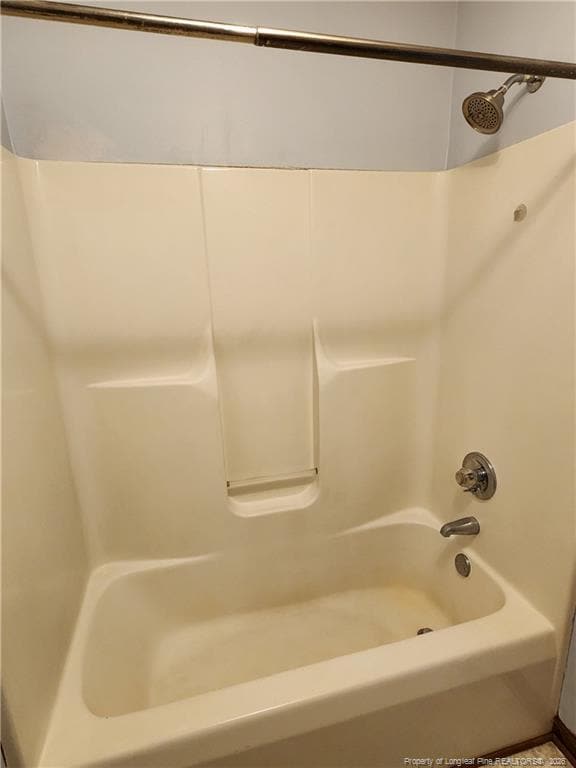 Building Photo - 909 Flintwood Rd