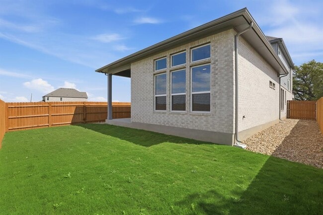 Building Photo - 881 Prominence Wy