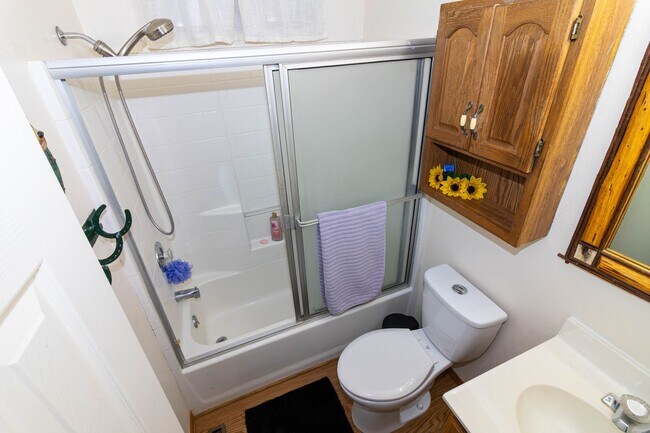 Building Photo - Sugarloaf Cutie