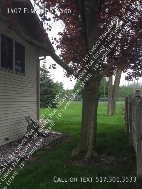 Building Photo - 1407 Elmwood Rd