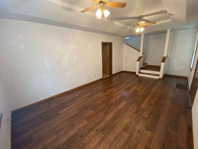 Building Photo - PRE-LEASING