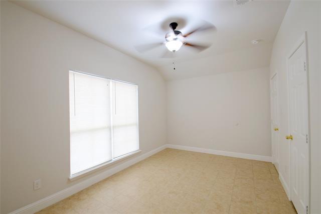 Building Photo - 4702 Mariner Dr