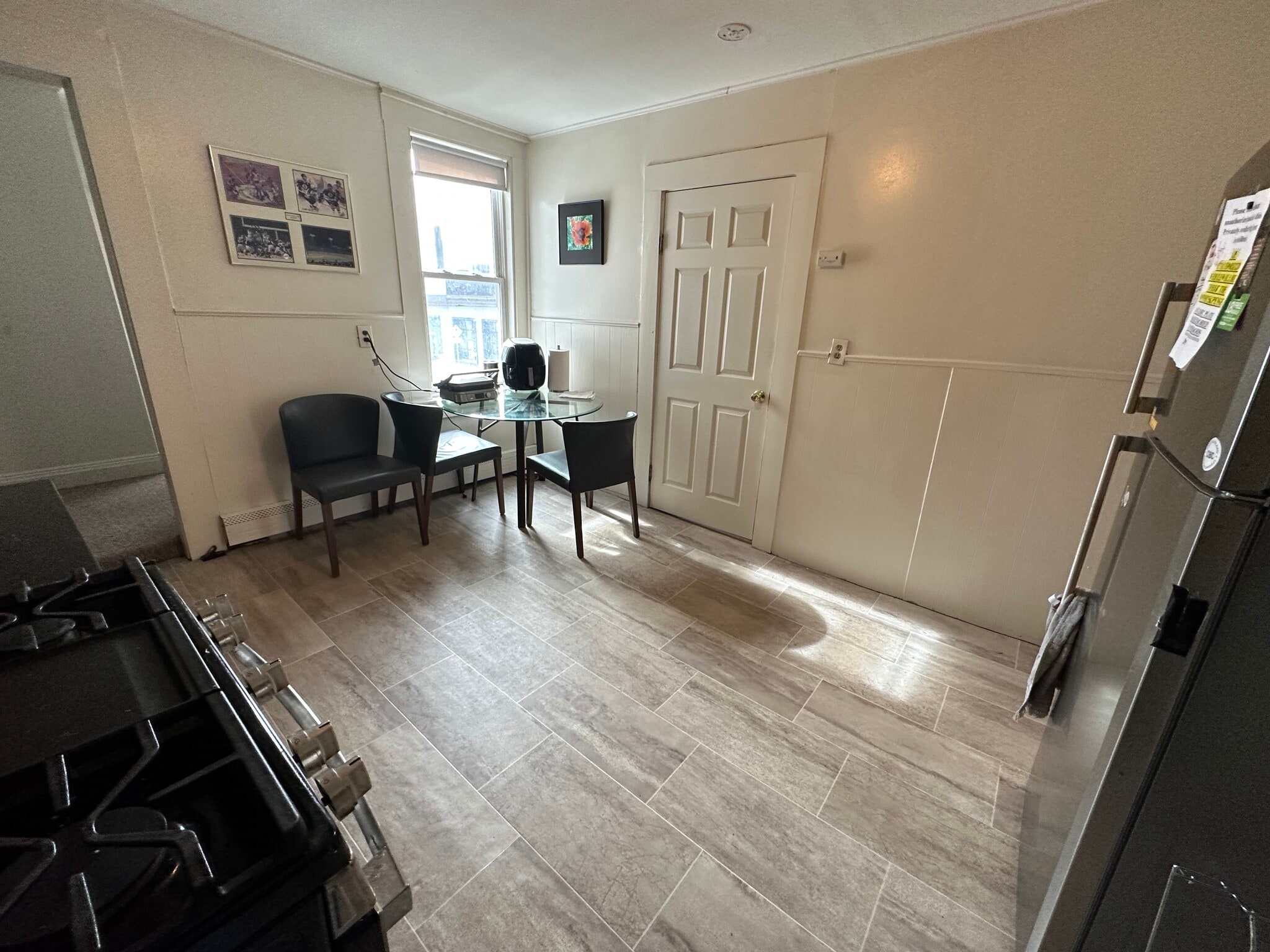 Building Photo - 53 W 7th St