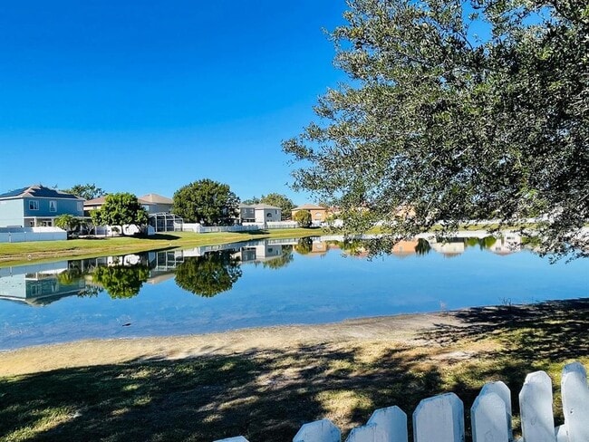 Building Photo - 1803 Meadow Pond Way