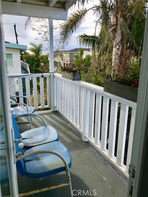 Building Photo - 334 11th St