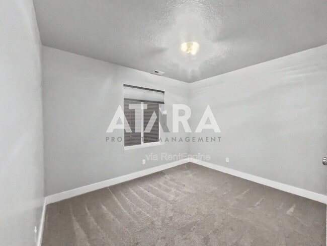 Building Photo - 9167 S Galette Ln