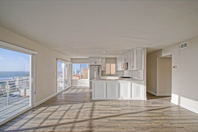 Building Photo - REMODELED, BRIGHT & AIRY, 2-STORY HOME W/ AMAZING PANORAMIC OCEAN VIEWS, 2 LIVING SPACES, 2 LARGE...