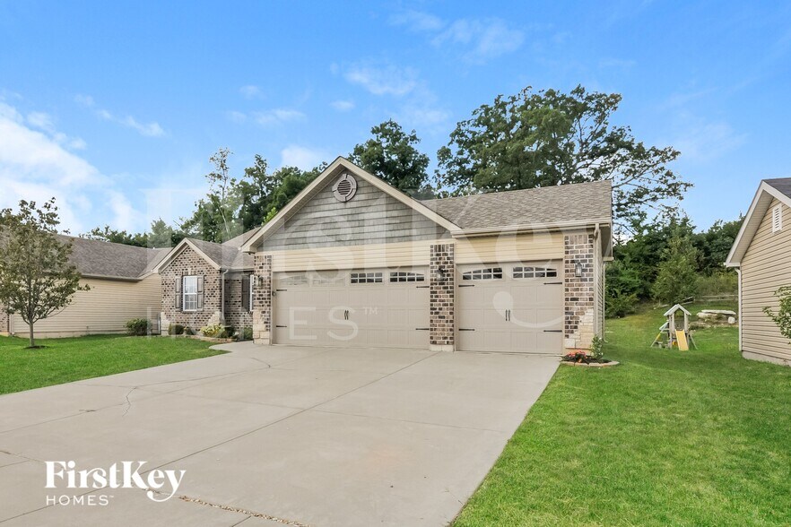 Building Photo - 316 Heather Mill Dr