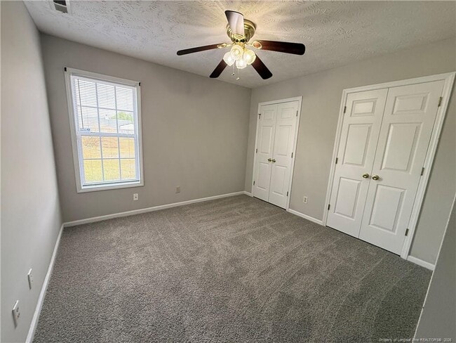 Building Photo - 105 Yasmine Dr