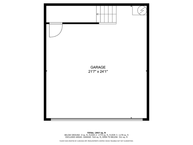 Building Photo - Views, Dual Primary Suites, 3rd On Suite, ...