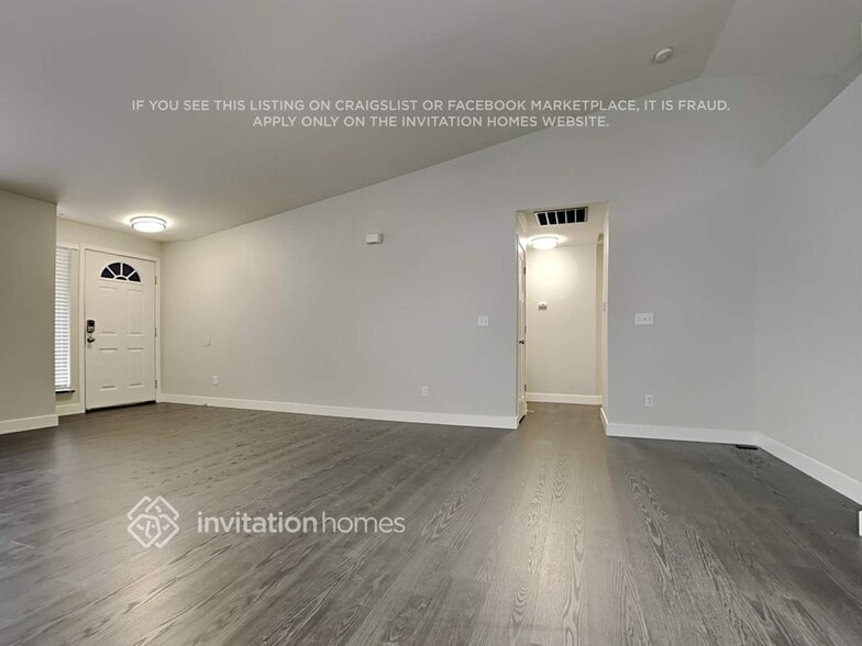 Building Photo - 1513 Evanston Ct NE