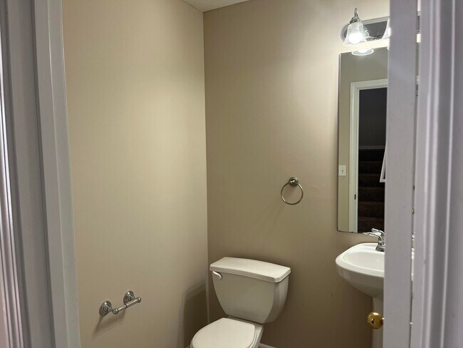 Building Photo - 2409 Lubbock Ct