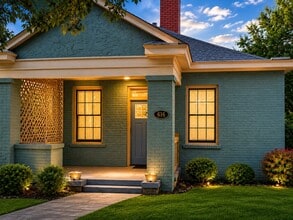 Building Photo - Martha Street Duplex