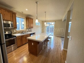 Building Photo - 14815 SE Rupert Dr