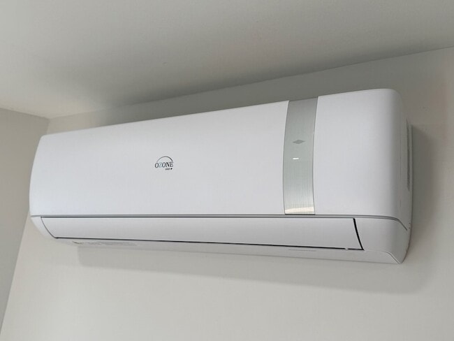 Building Photo - 3512 Castor St