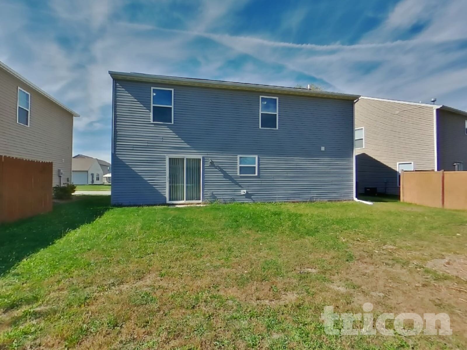 Building Photo - 2887 Beethoven Ave