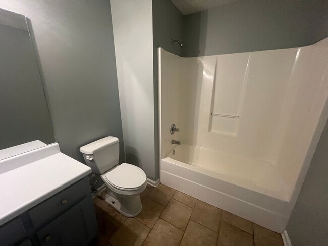 Building Photo - 14163 River Point Cir