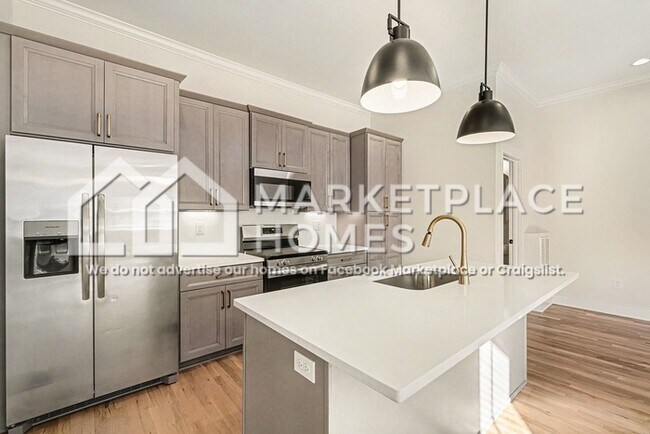 Building Photo - 978 Dozier Pl