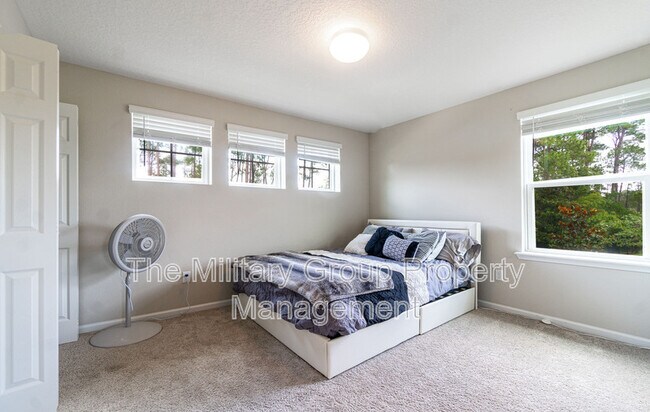 Building Photo - 9322 Scaup Way