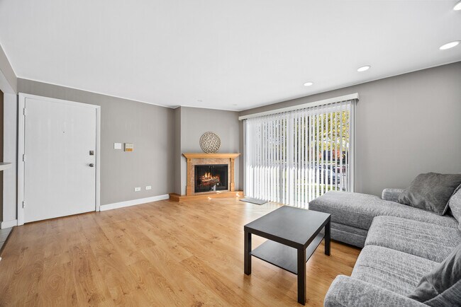 Building Photo - 11126 S 84th Ave