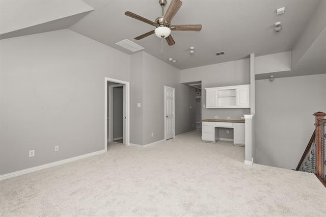 Building Photo - 3680 Roosevelt Dr