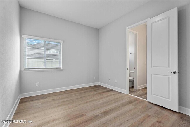 Building Photo - 52 Clarendon Rd