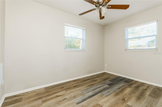 Building Photo - 5801 Abercorn Dr