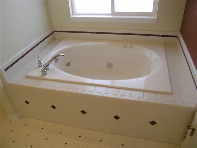 Building Photo - Beautiful home in Columbia Village