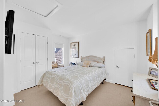 Building Photo - 973 Ocean Ave