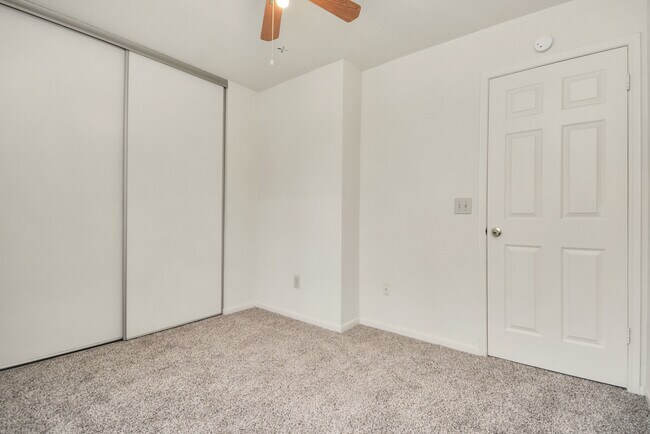 Building Photo - 17210 Colony Creek Dr