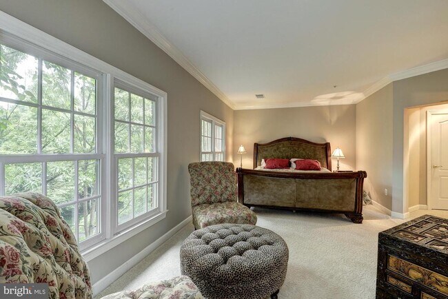 Building Photo - 1657 Colonial Hills Dr