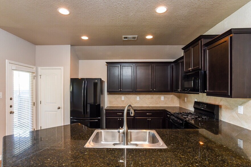 Building Photo - 2617 McCrae