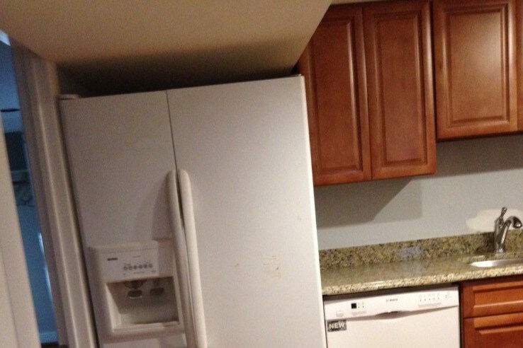 2 door refrigerator - 3905 Brenda Ln