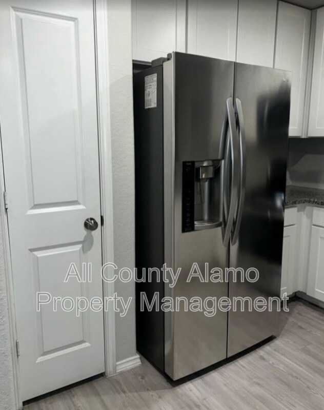 Building Photo - 10790 Giacconi Dr