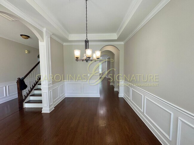 Building Photo - Spacious 5BR/5BA Home in Indian Lands Wake...