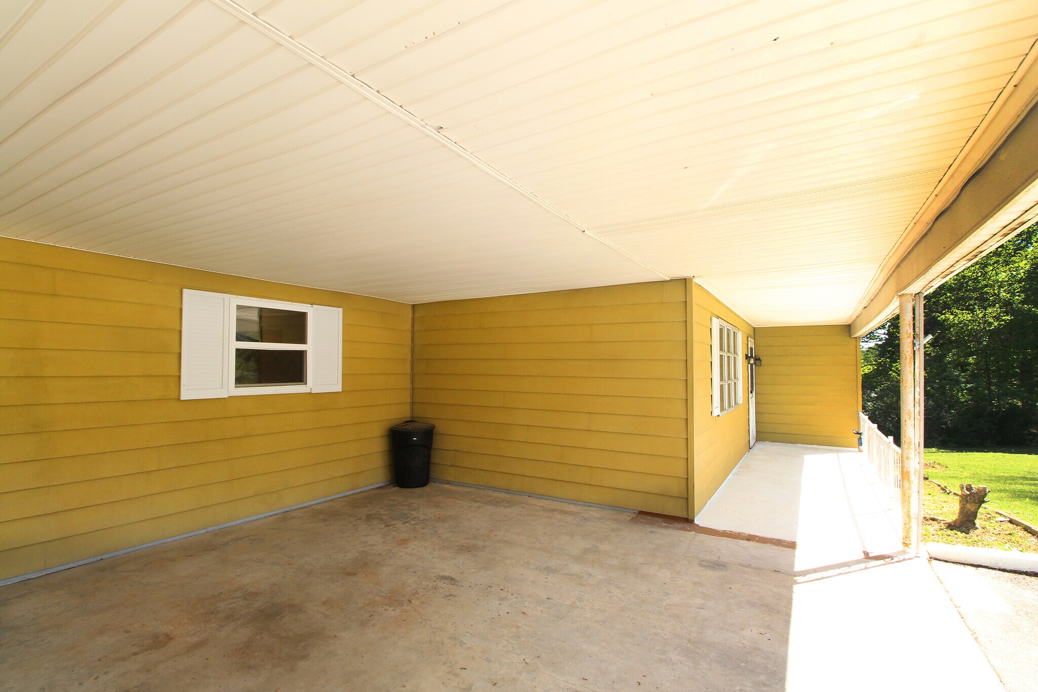 Building Photo - 1940 Harris Rd