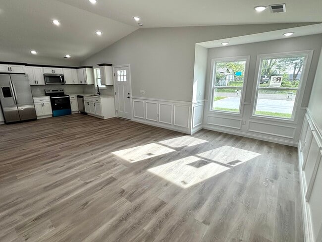 Building Photo - 87 Bluegrass Rd