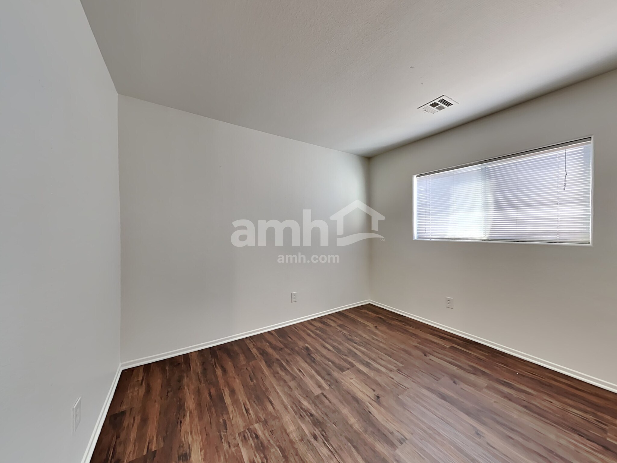 Building Photo - 1139 Black Cherry St